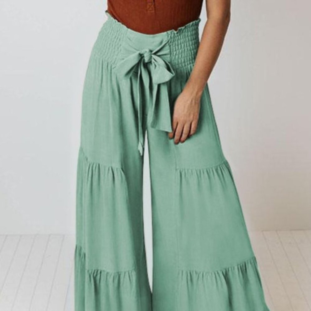 Tie Front Smocked Tiered Culottes